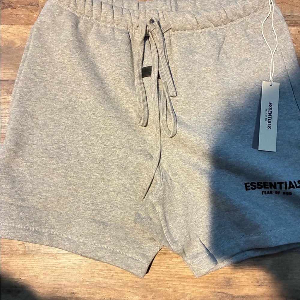 Fear of God Essentials shorts size small